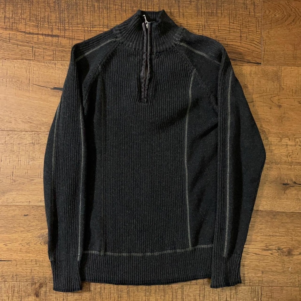 BKE 1/4 Zip Up Sweater Mens Size M Gray Black Dark Academia Athletic Fit Ribbed